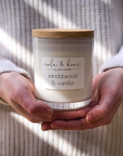 Load image into Gallery viewer, Sandalwood &amp; Vanilla soy wax candle 270g
